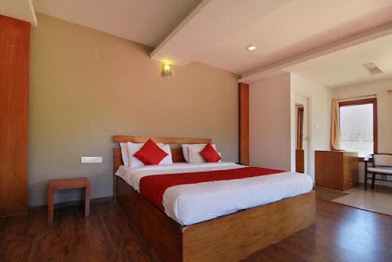 Coastal Grand Resort - Ooty Esterno foto